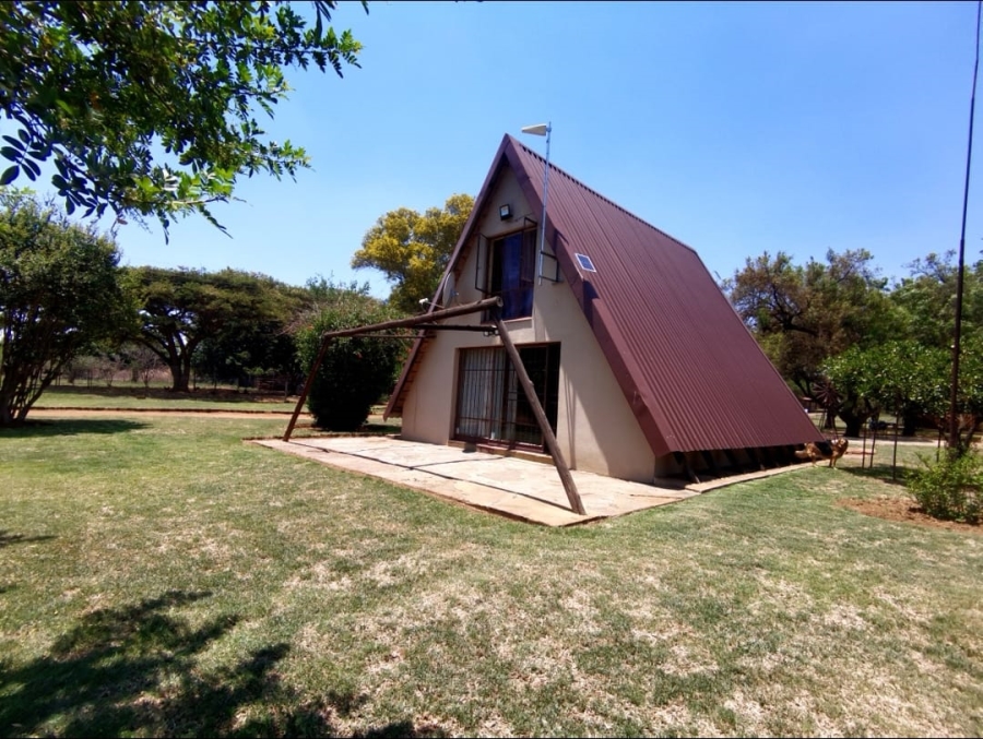Commercial Property for Sale in Buffelshoek AH North West